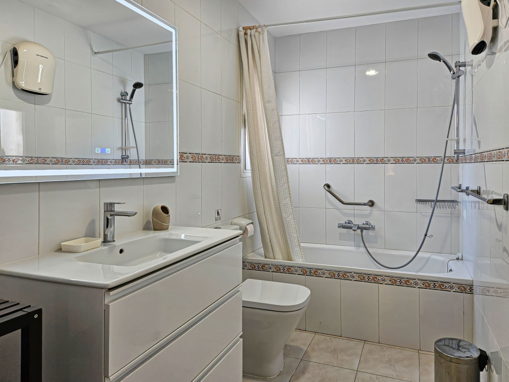 Riviera del Sol Villa for sale (26)