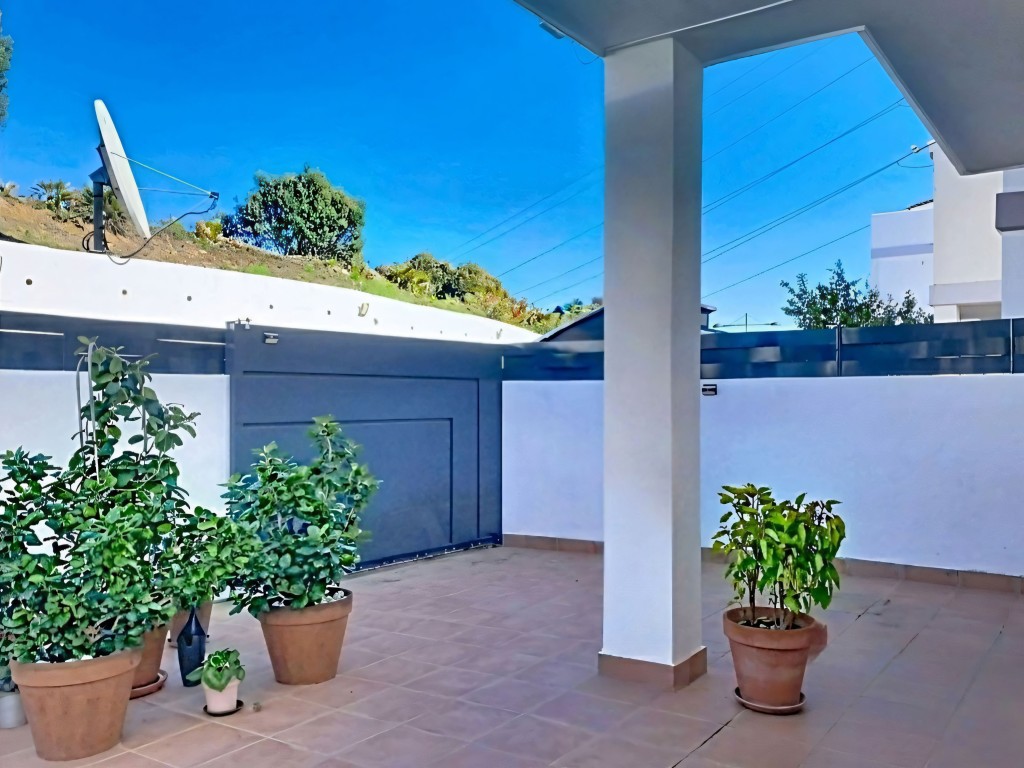 Casas del Golf Townhouse Estepona (38)