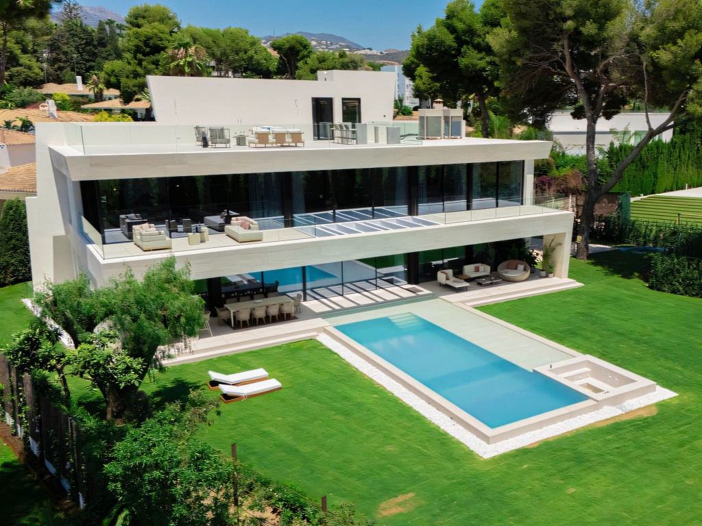 Los Monteros Villa (22)