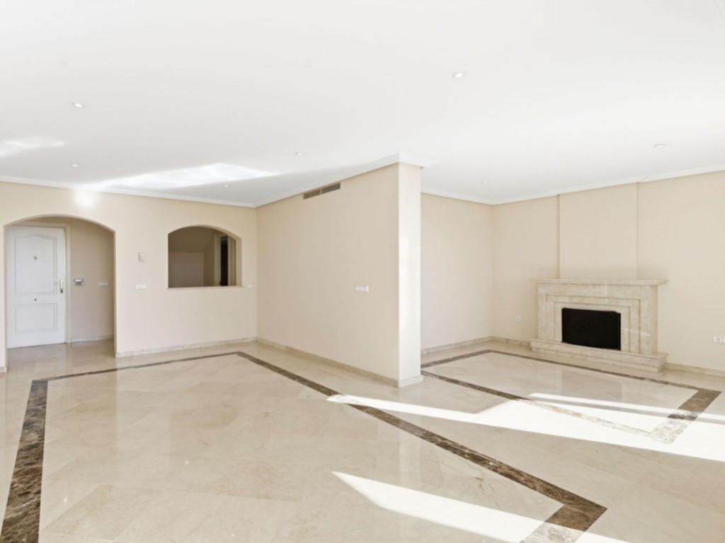 Los Pinos penthouse Los Arqueros (3)