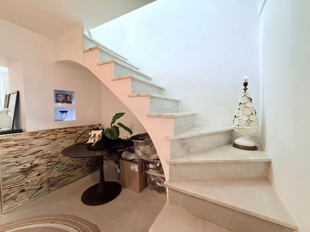 Coin renovated Townhouse (16)