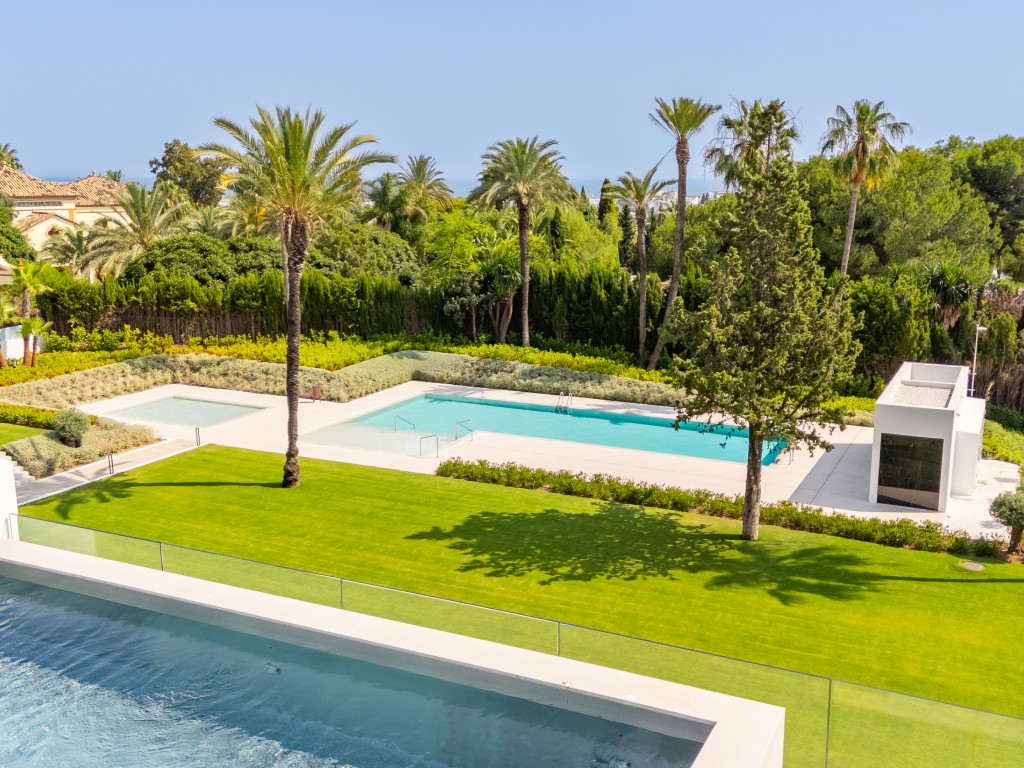 Atalaya de Rio Verde Villa (2)