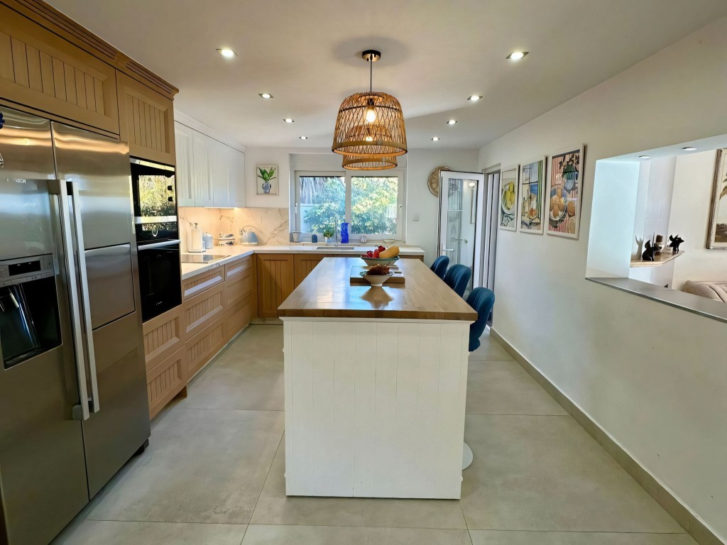 Las Lomas Estepona Villa (22)