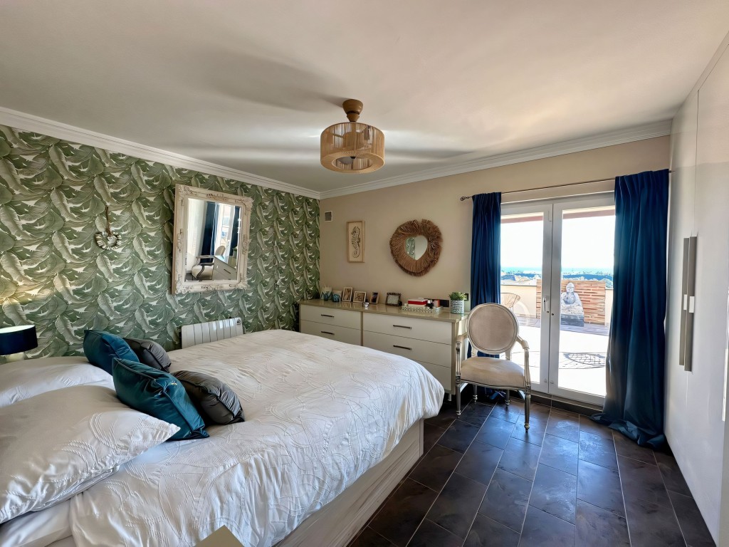 Las Lomas Estepona Villa (28)