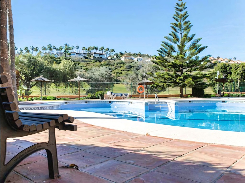 13-5fd73dea700db77384c091ca9818b1a9