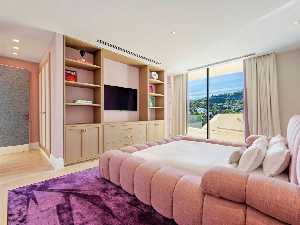 El Madro&ntilde;al luxury villa (30)