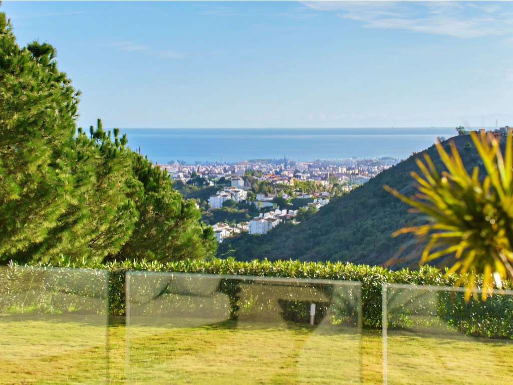 El Madro&ntilde;al luxury villa (9)