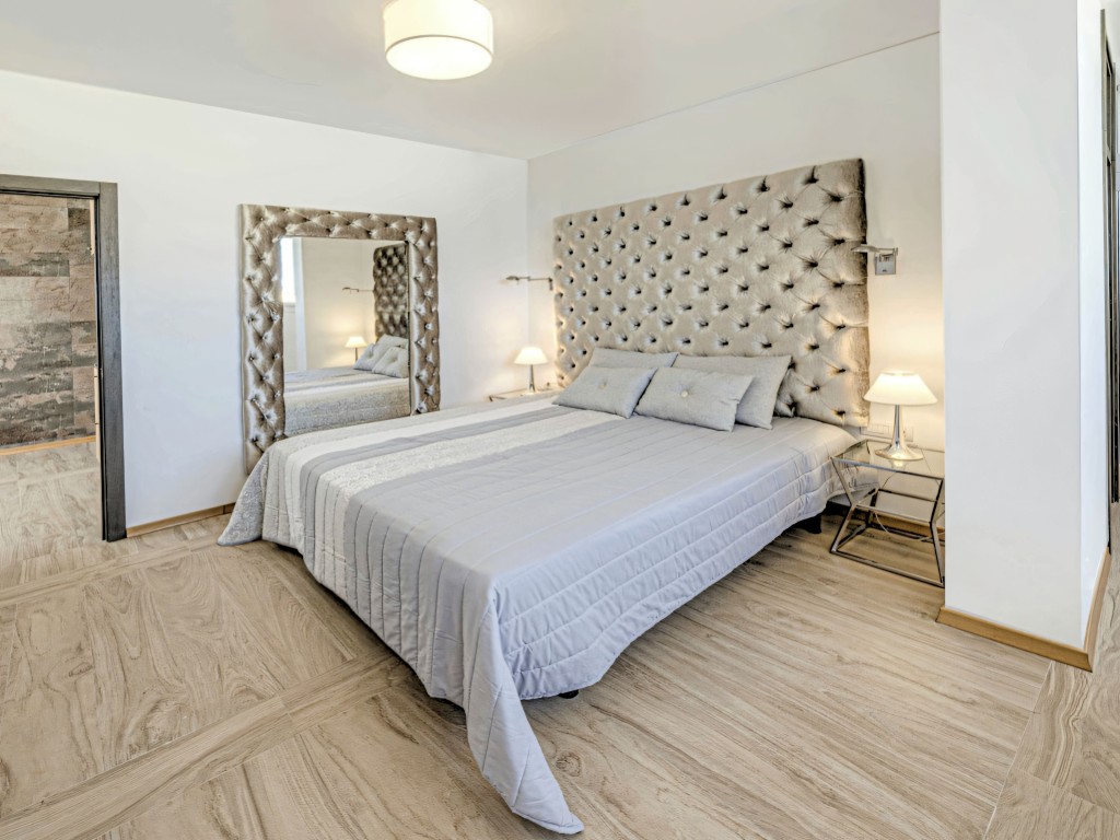 Estepona beachfront apartment (16)