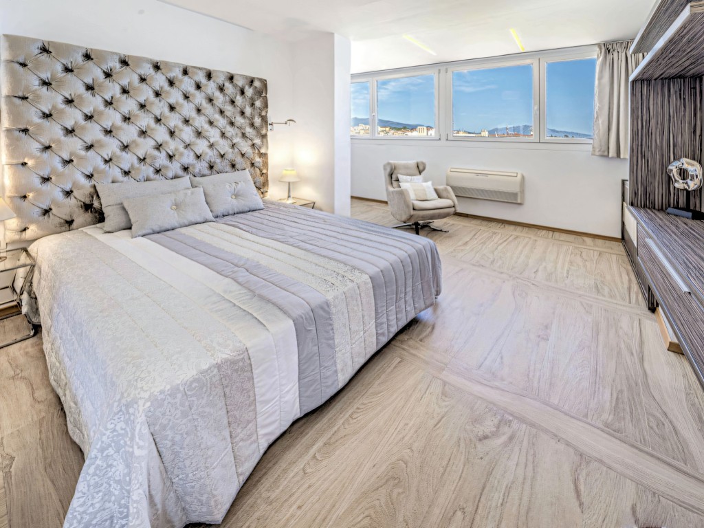 Estepona beachfront apartment (18)