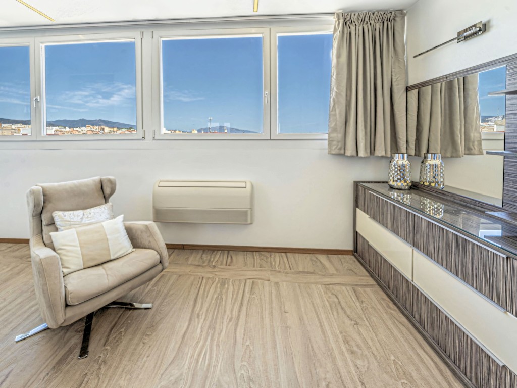 Estepona beachfront apartment (17)