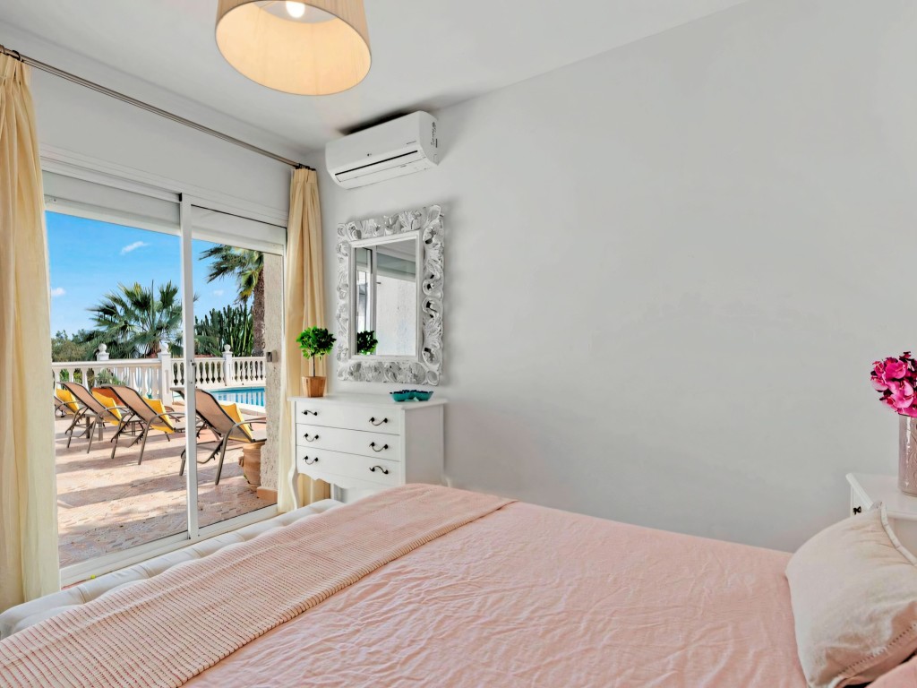 Torrenueva Villa for sale (30)