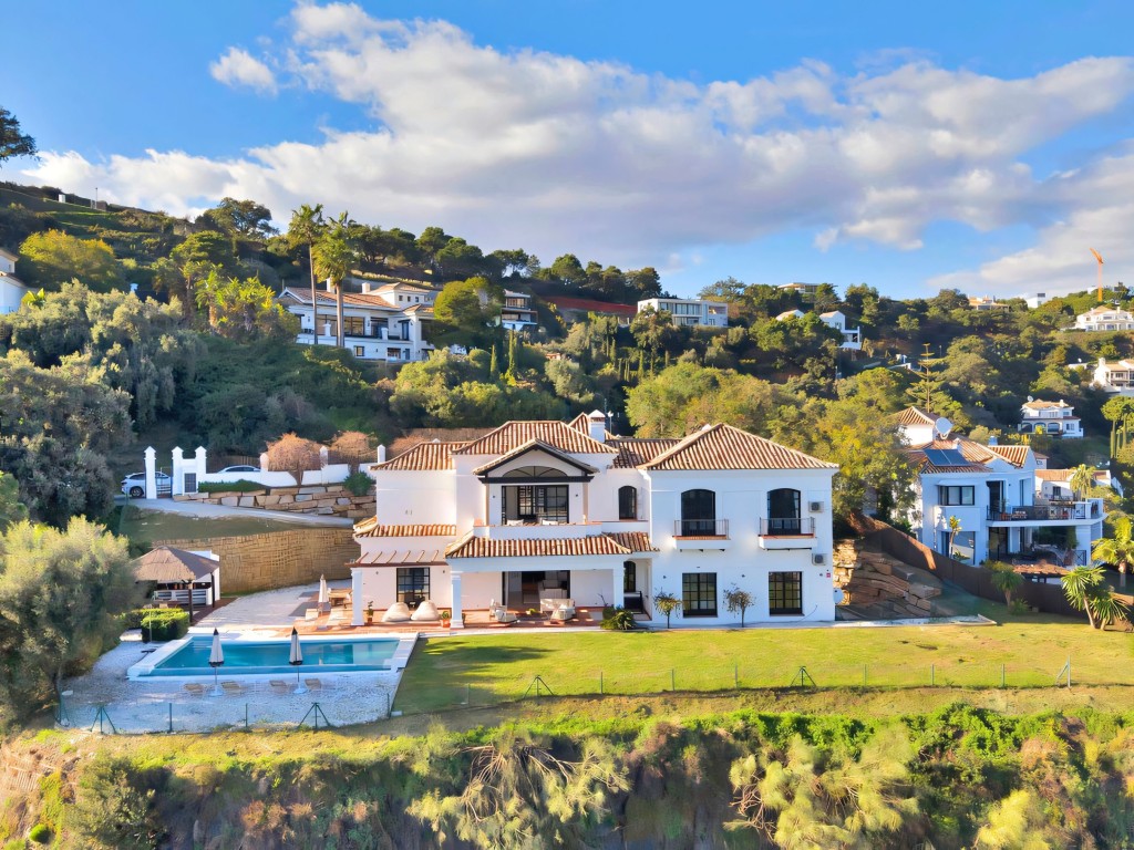 Monte Mayor Villa (2)