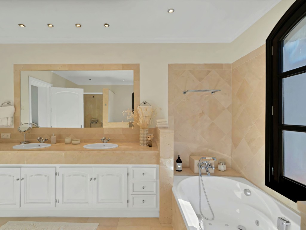 Monte Mayor Villa (41)