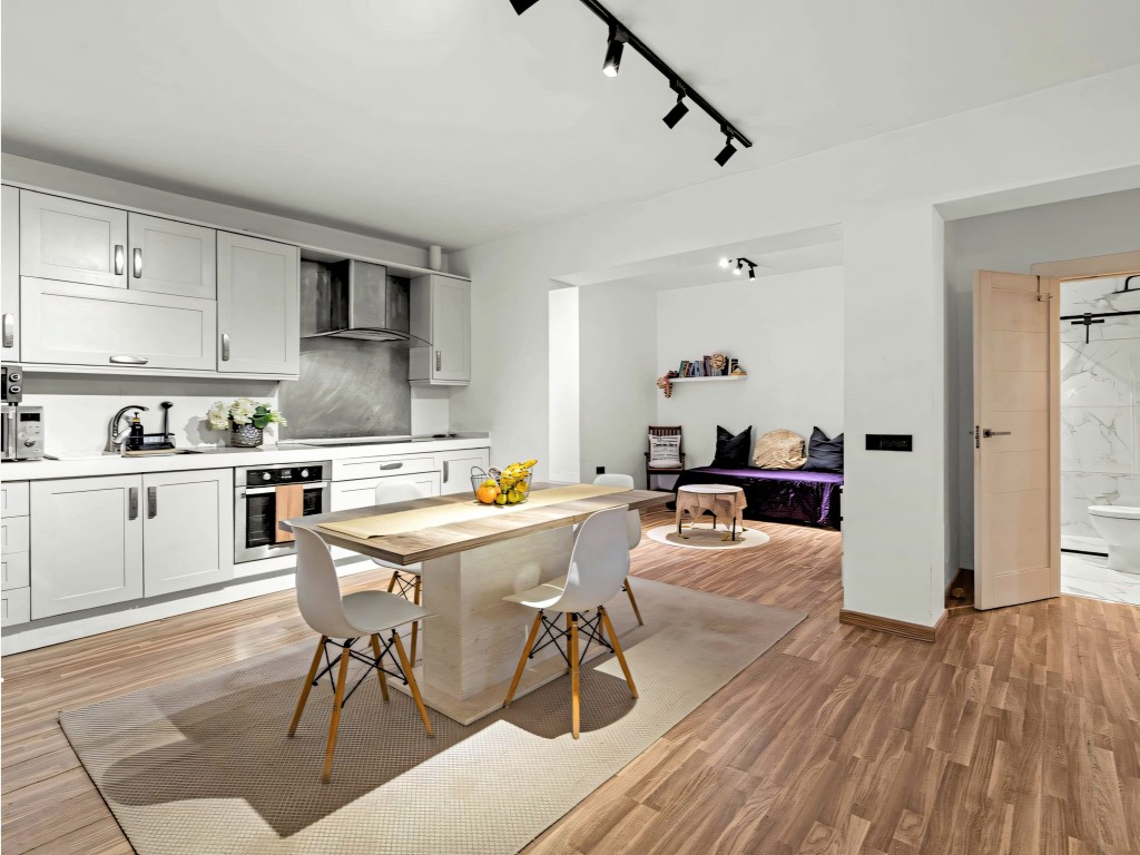 Forest Hills Villa (37)