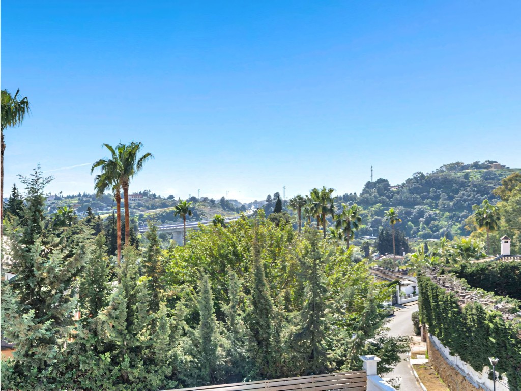 Forest Hills Villa (3)