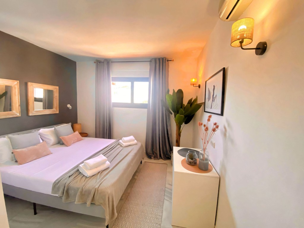 Villa for sale in Nueva Andalucia (31)