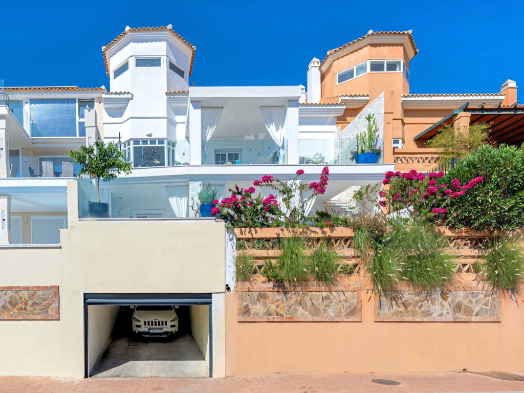 La Mairena Townhouse for sale (2)