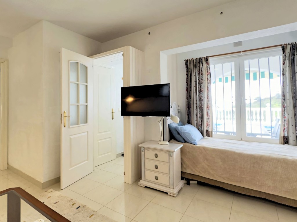 4 bedroom Mijas villa (15)