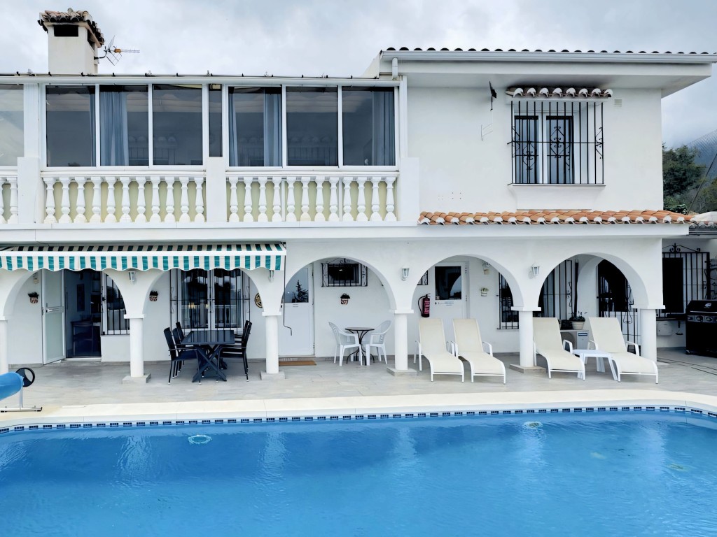 4 bedroom Mijas villa (10)