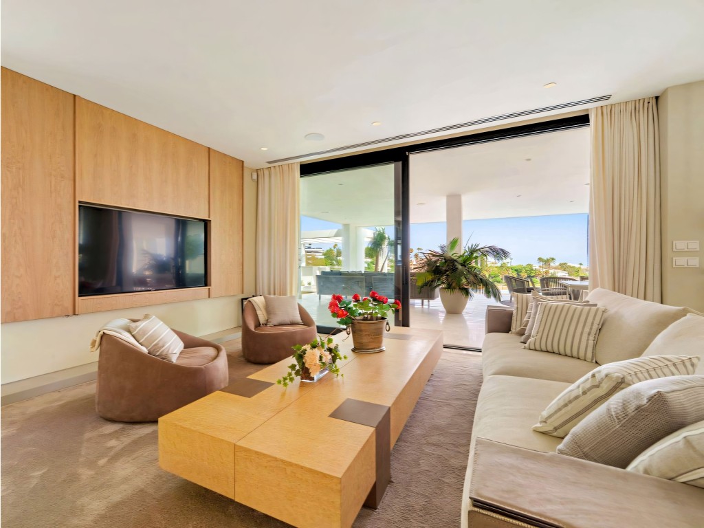 Marbella Golf Valley Villa (39)