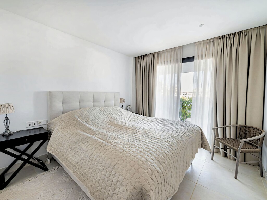 El Higueron West (2)