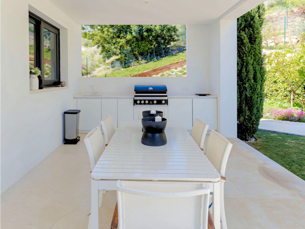Nueva Andalucia Villa (32)