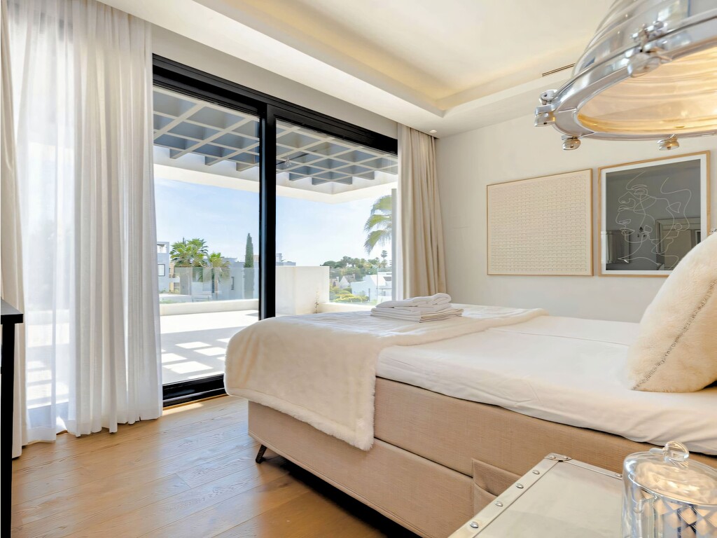 Nueva Andalucia Villa (38)