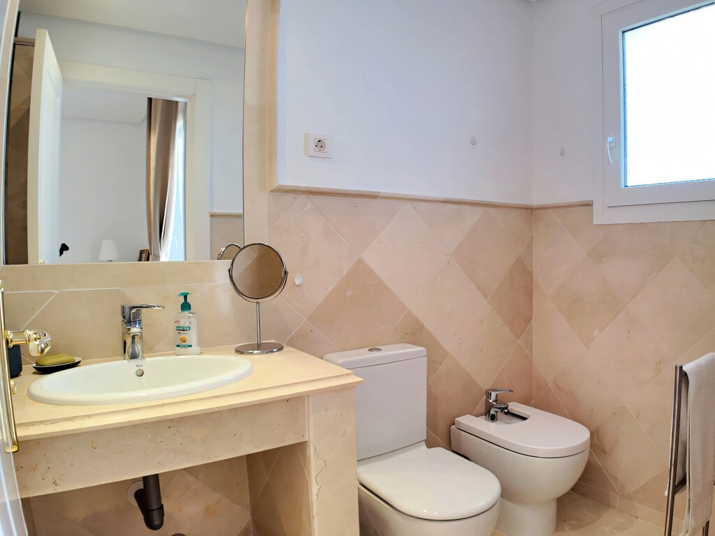 Be Aloha Nueva Andalucia (3)