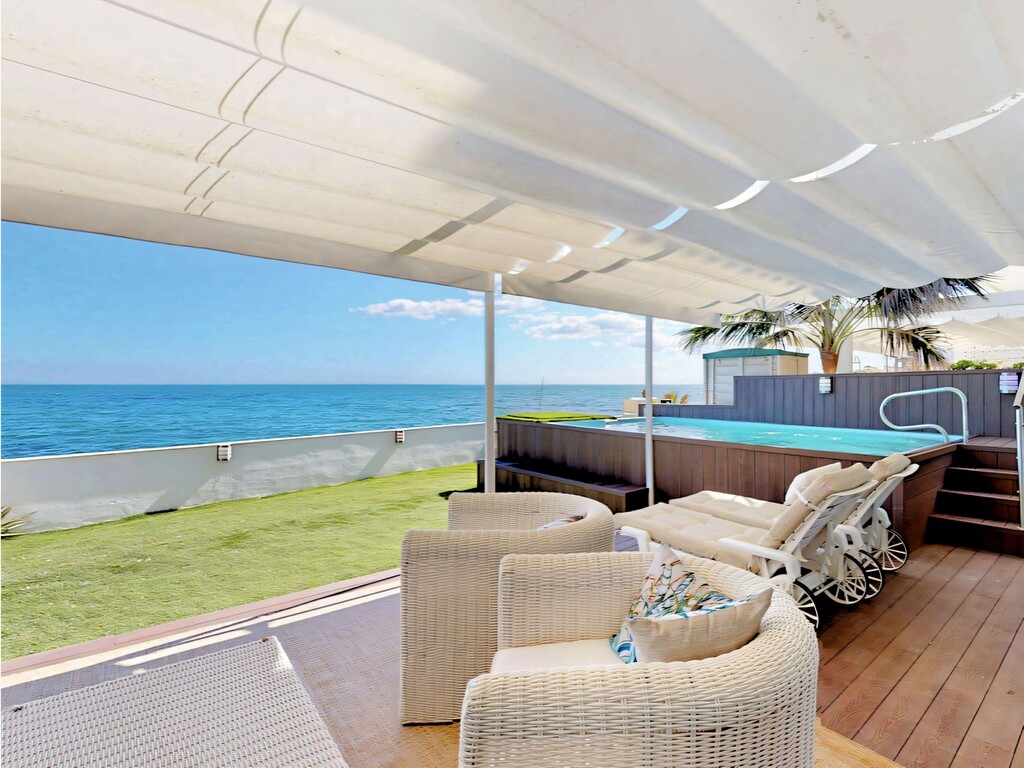 Estepona Beachfront apartment (3)