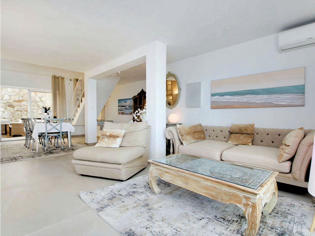 Estepona Beachfront apartment (18)