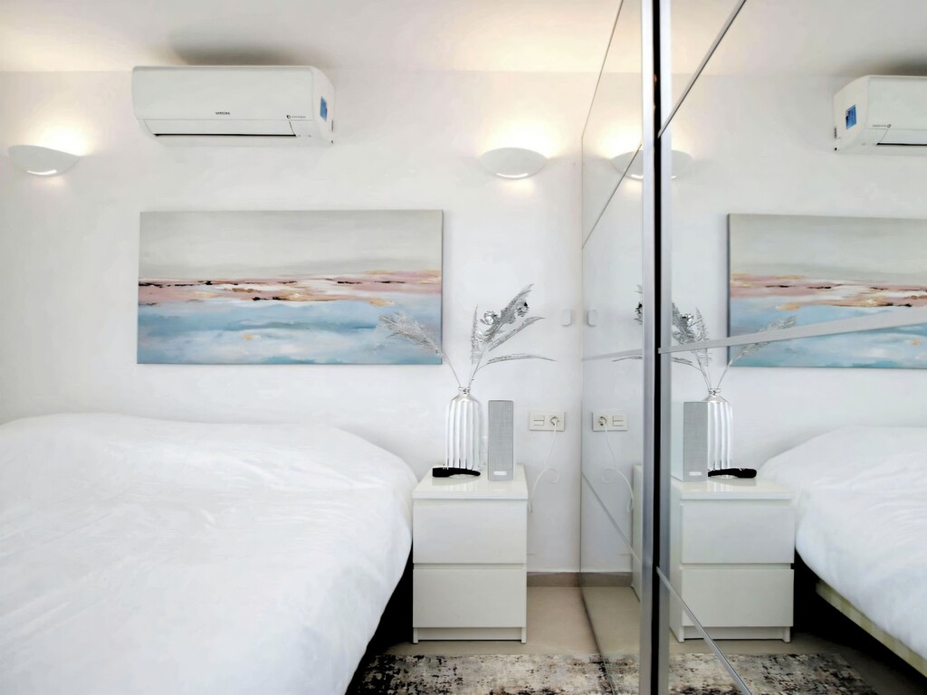 Estepona Beachfront apartment (29)