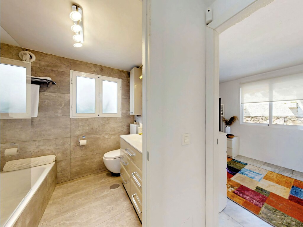 Estepona Beachfront apartment (36)