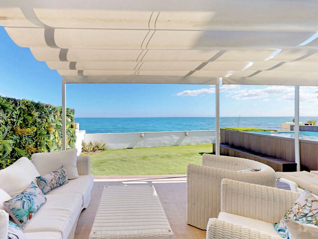 Estepona Beachfront apartment (4)