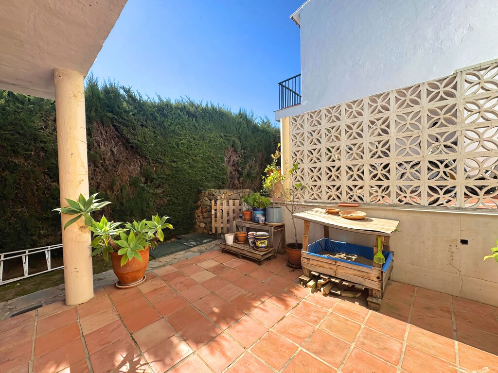 Monte Biarritz townhouse (3)