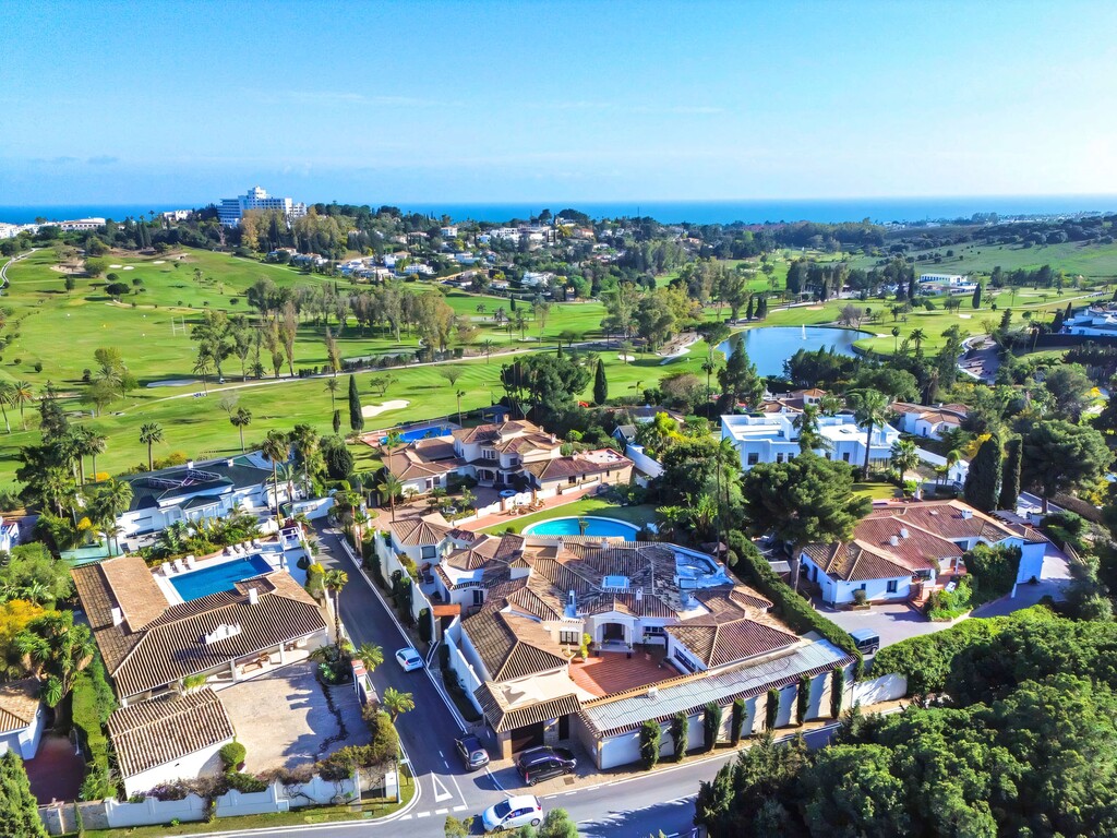 El Paraiso Villa (2)