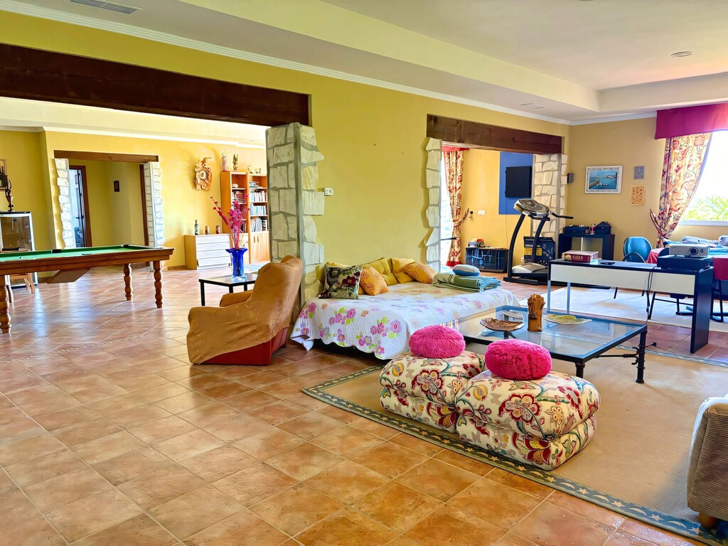 Forest Hills Country Villa (18)