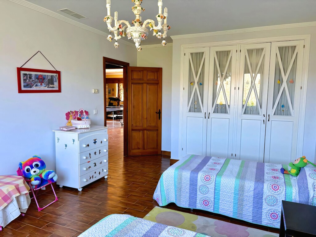 Forest Hills Country Villa (24)