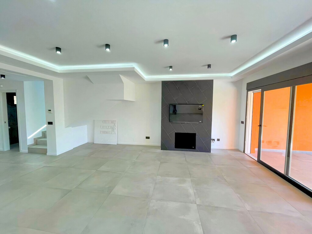 El Paraiso Bellevue Townhouse (3)