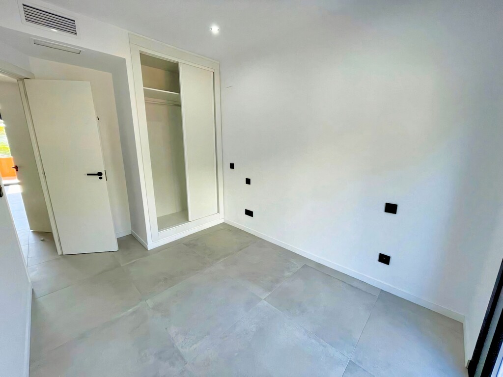 El Paraiso Bellevue Townhouse (22)