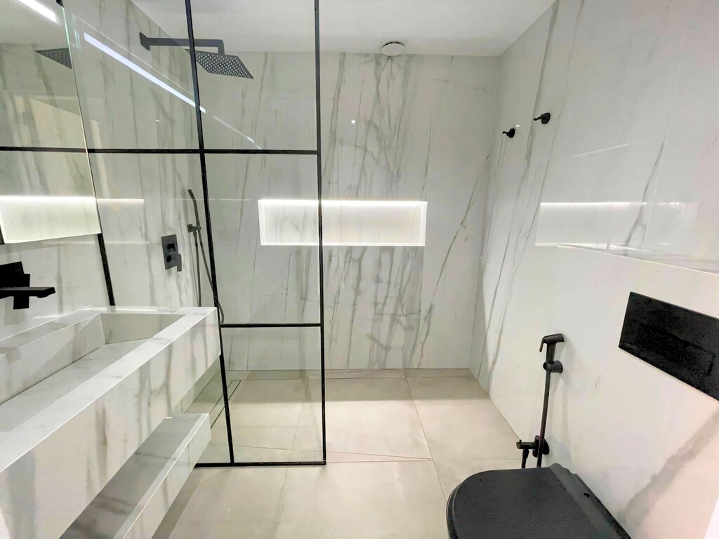 El Paraiso Bellevue Townhouse (23)