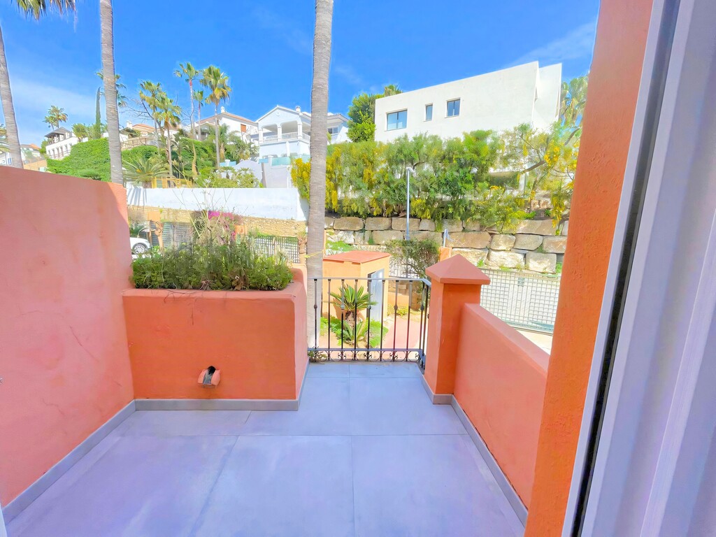 El Paraiso Bellevue Townhouse (25)