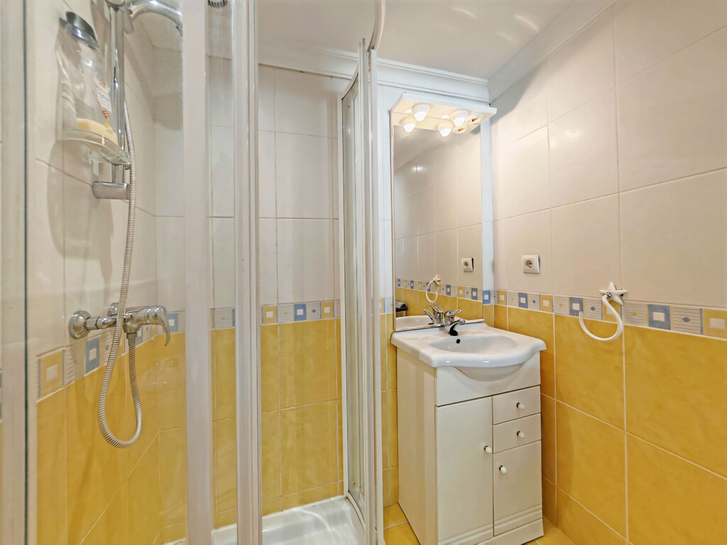 Calahonda townhouse with pool (14)