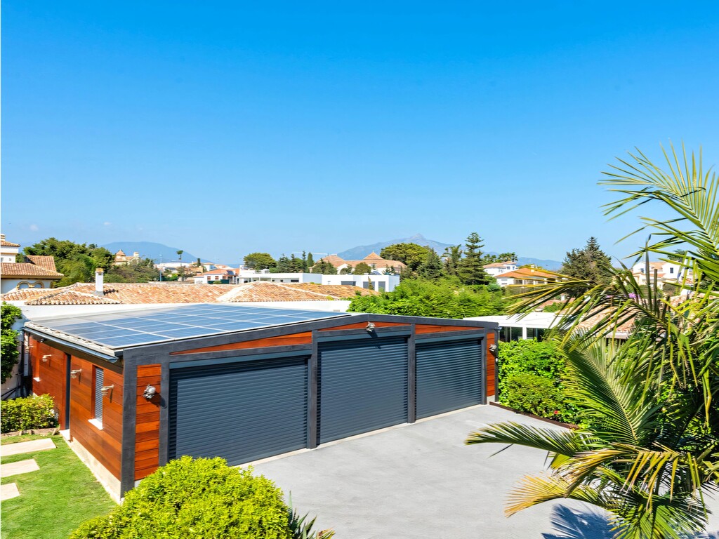 San Pedro Golf front Villa (5)