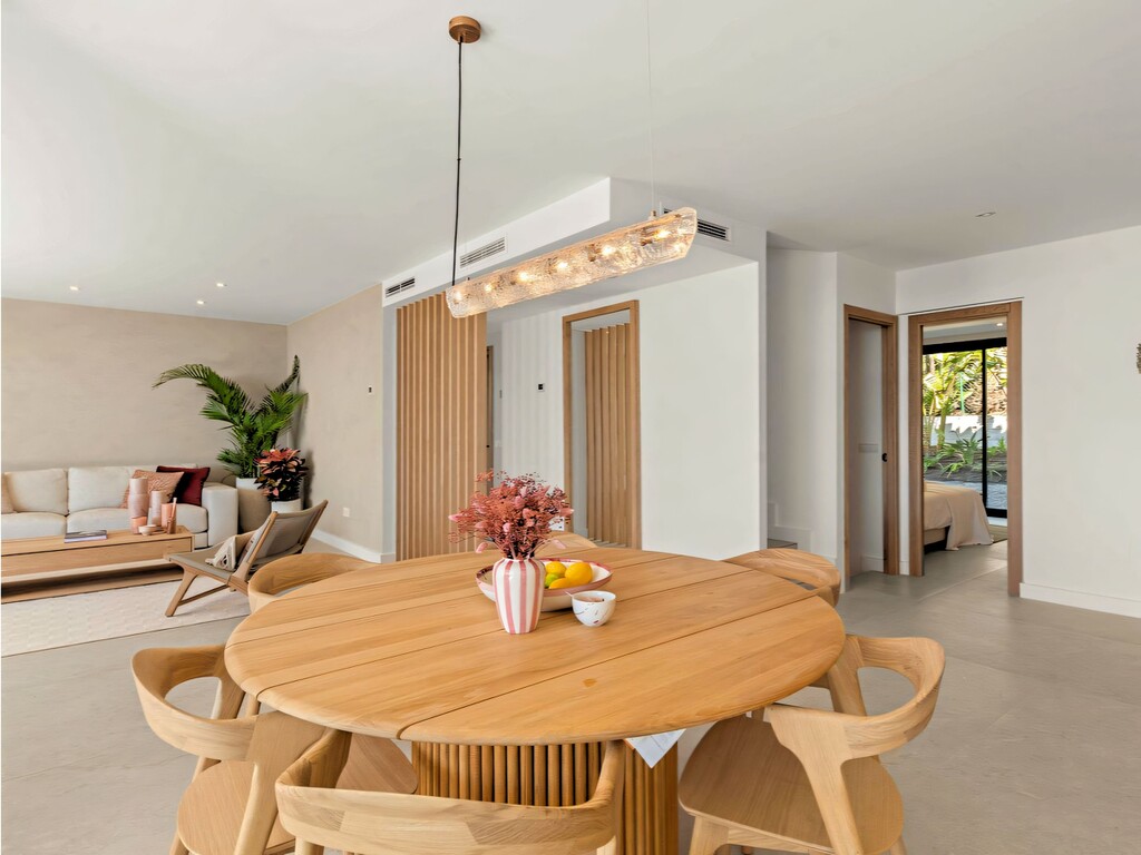 Renovated El Paraiso Villa (18)