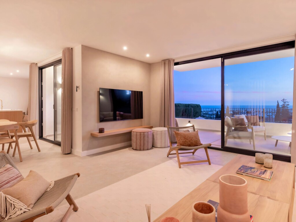 Renovated El Paraiso Villa (8)