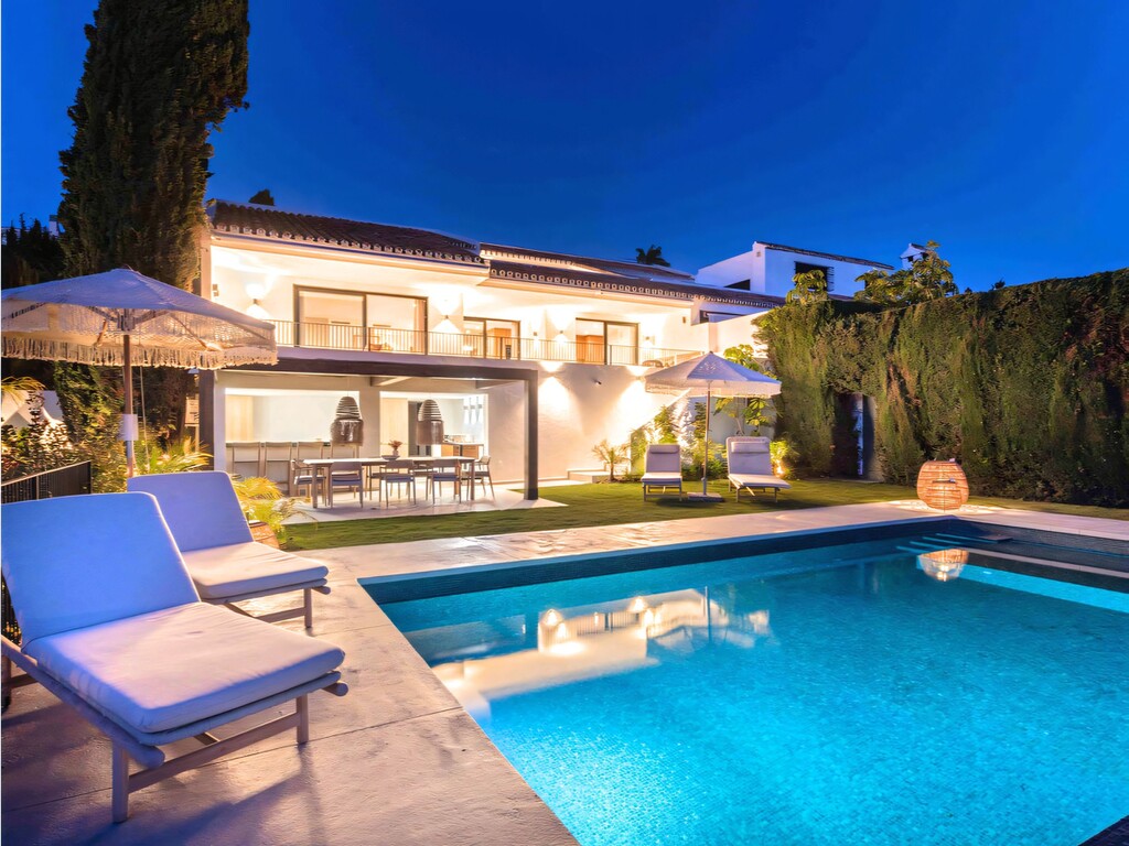 Renovated El Paraiso Villa (11)