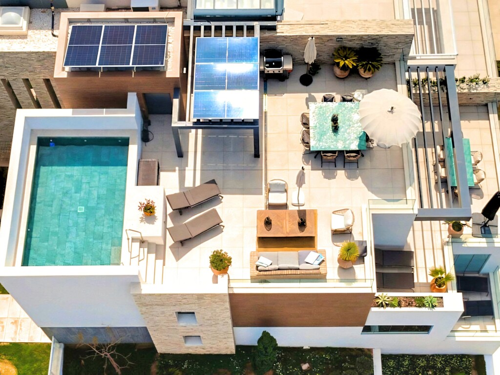 Artol Homes Penthouse (3)