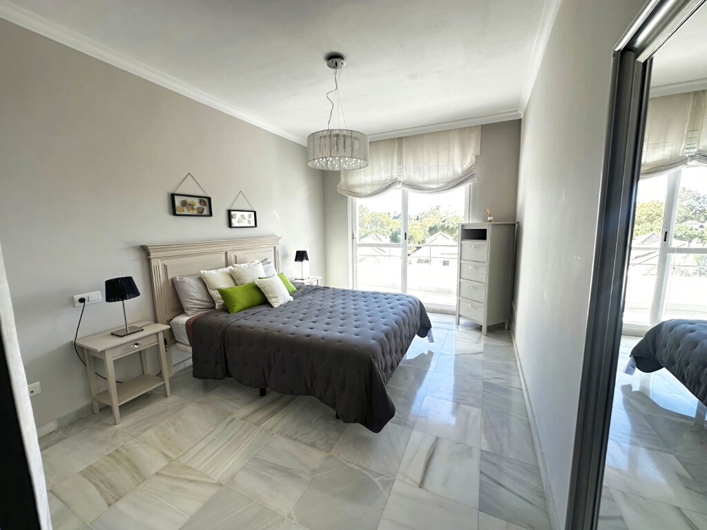 Se&ntilde;orio de Gonzaga Nueva Andalucia (24)