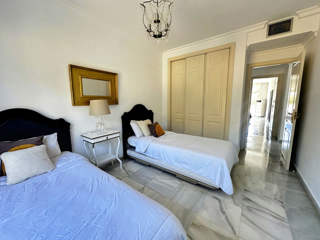 Se&ntilde;orio de Gonzaga Nueva Andalucia (16)