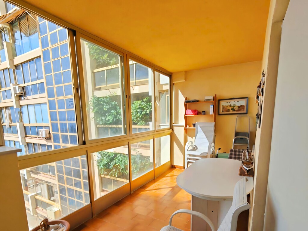 Marbella beachfront apartment (3)